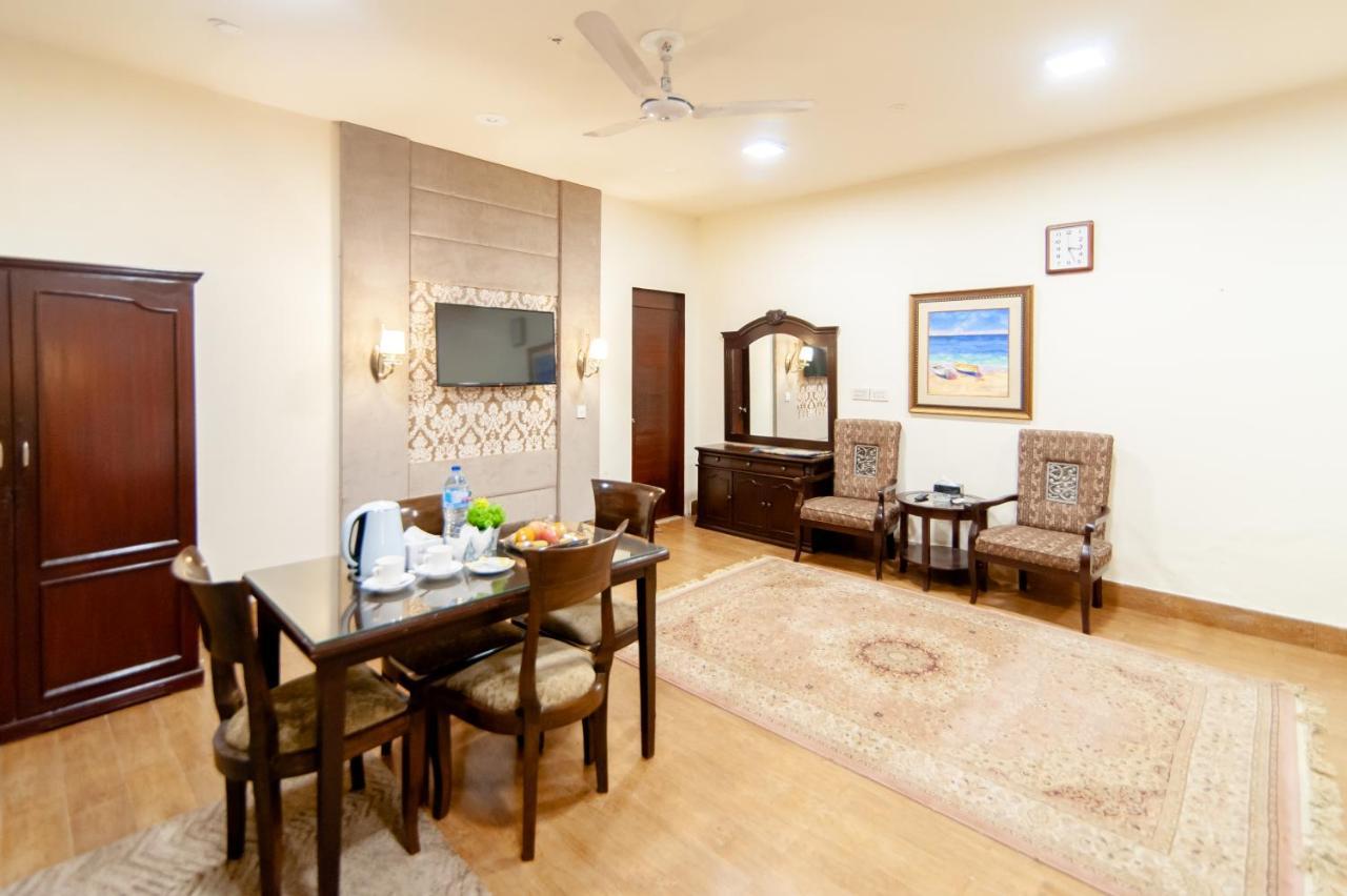 Shelton Guest House Islamabad Exterior foto